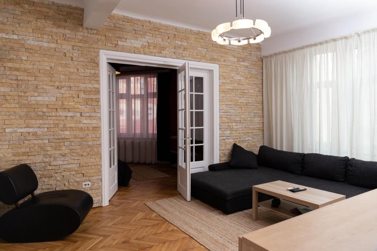 Color Aparments Coposu Blv Apartment Bucharest Exterior photo